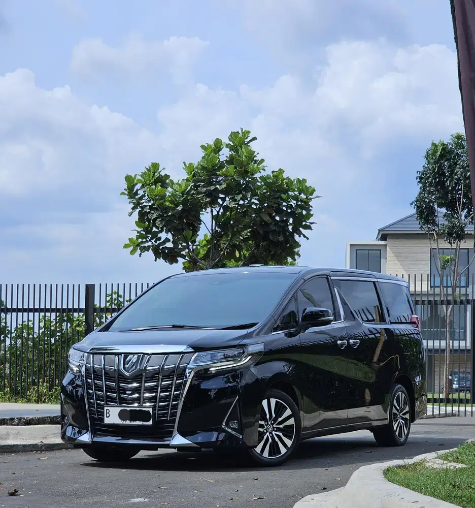 TOYOTA ALPHARD G ATPM TSS 2.5 AT 2022 LOW KM 20rb GOOD CONDITION !!