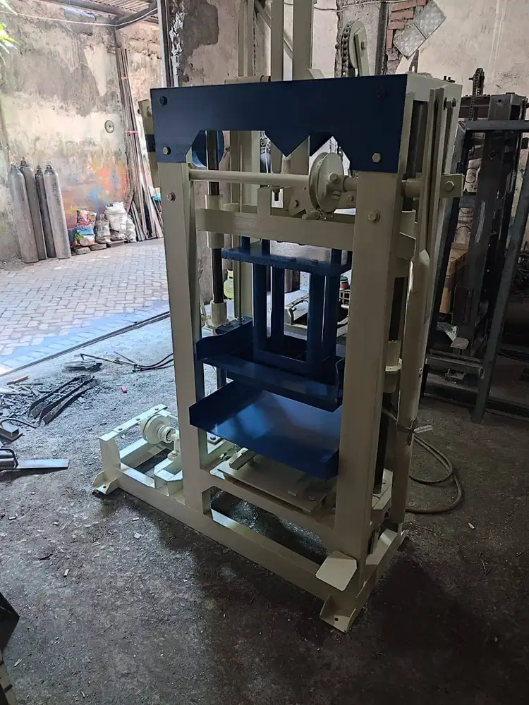 Mesin Paving manual/Semi Automatic