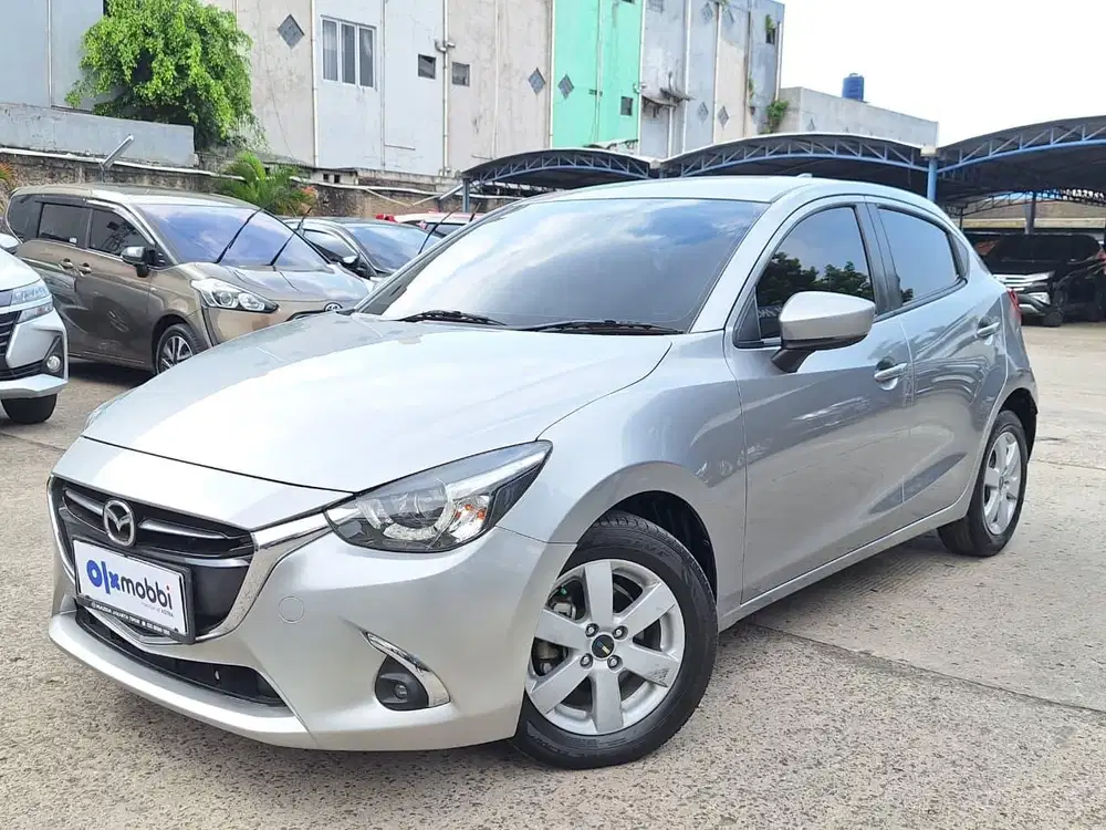 Pajak Panjang - Mazda 2 1.5 R Skyactiv Bensin-AT 2019