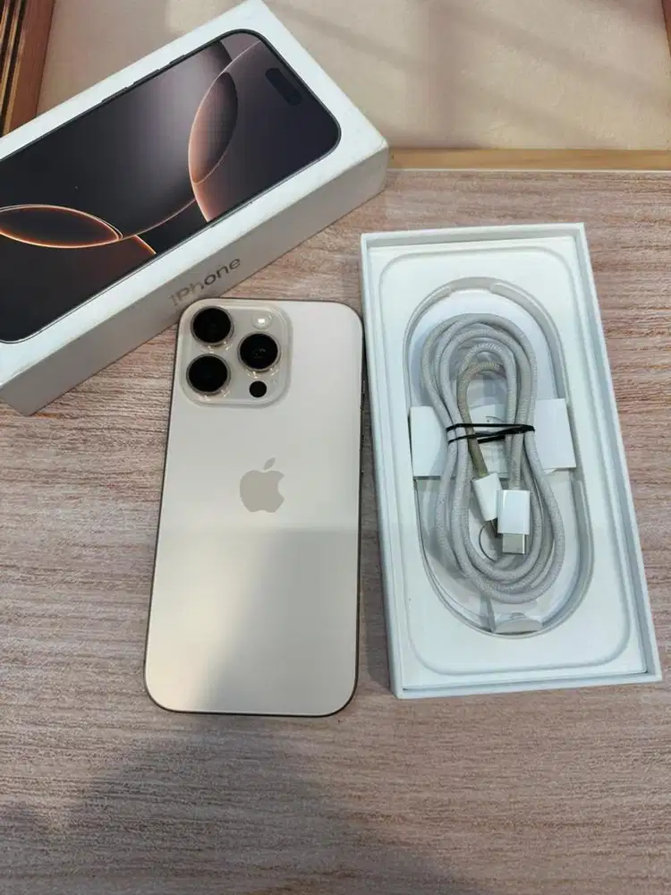 iPhone 16 Pro 256GB Desert T Eks iBox BH 90% Dualsim Lengkap