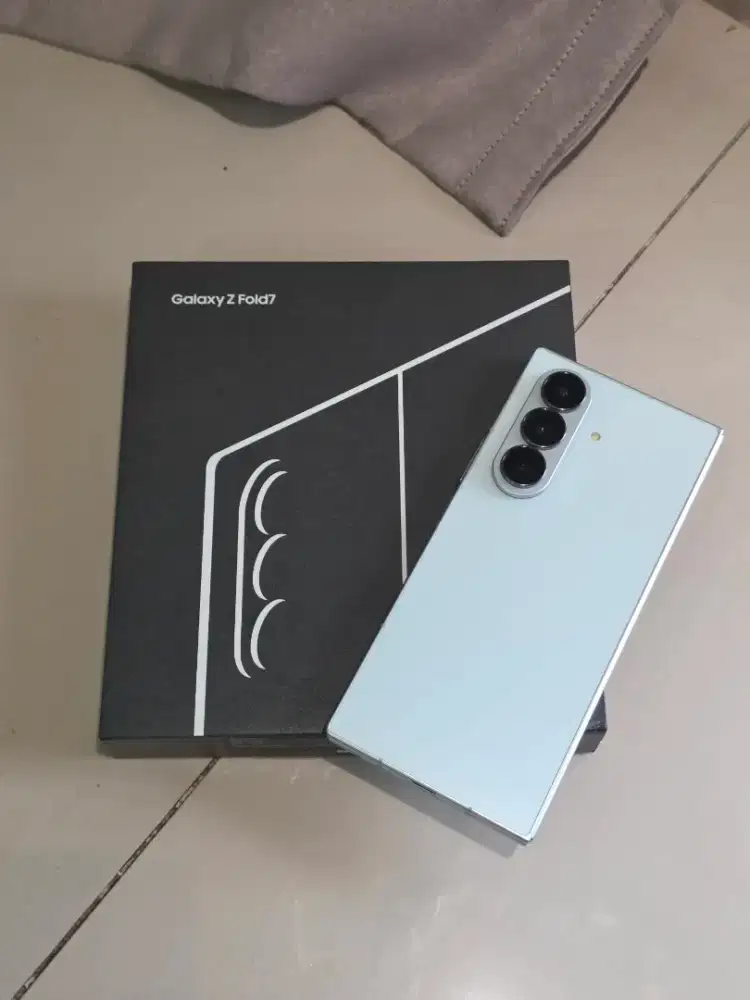 Samsung Z Fold 7 12/512gb SEIN Like New Garansi ON