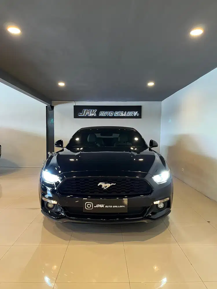 Ford Mustang EcoBoost Convertible