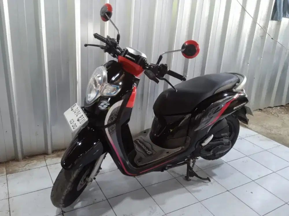 Scoopy stylish Bisa kredit