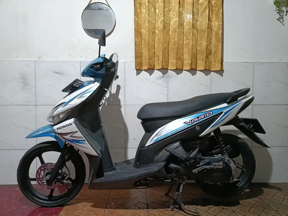 Vario tahun 2012 full original/tt boleh gan cash lebih bagus