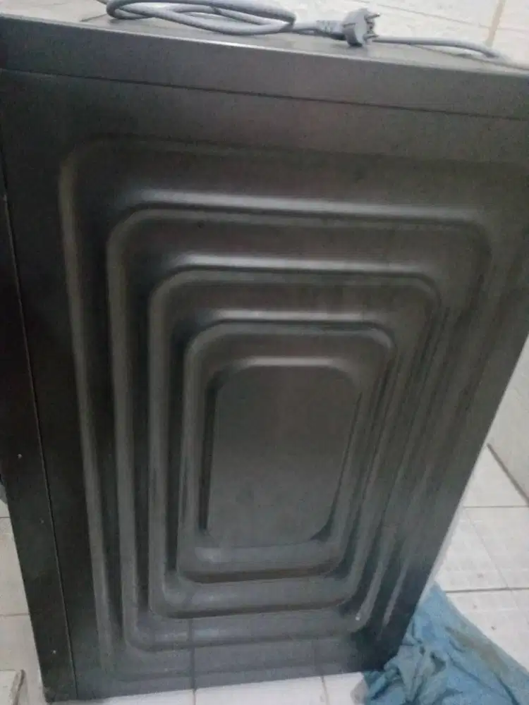 Mesin cuci Hitachi 8kg