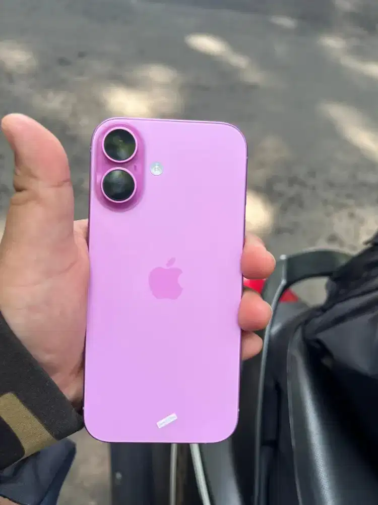 iPhone 16 128gb fullset iBox mulus nominus masih garansi