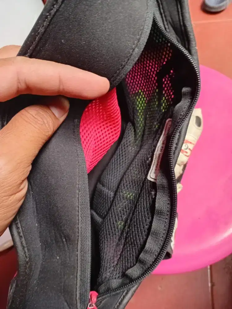 Tad buat bawa sepatu