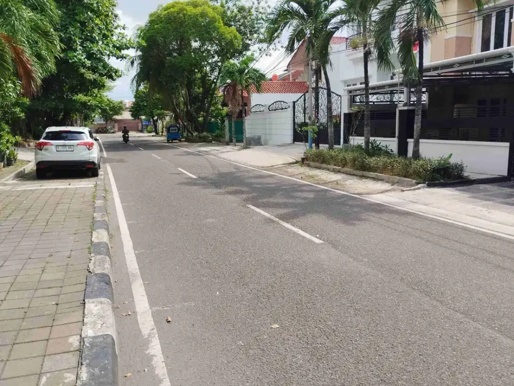 Rumah Sewa Cempaka Putih Lokasi Cocok Usaha Cafe Kuliner Jakarta Pusat disewakan Rumah Cempaka Putih