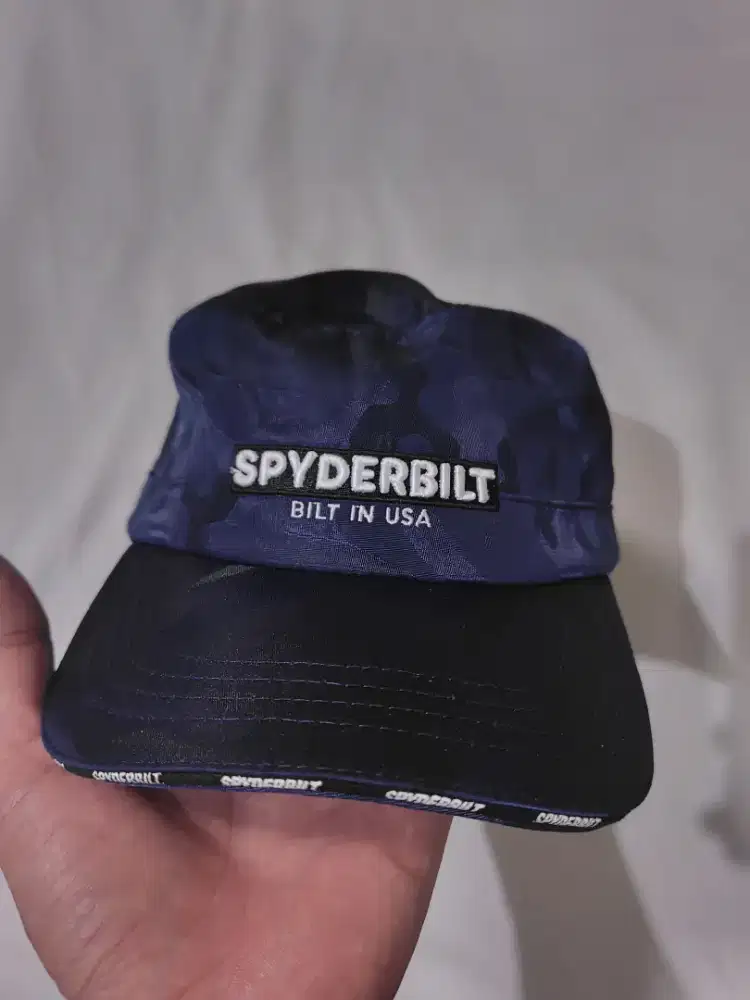 Topi Komando Spiderbilt