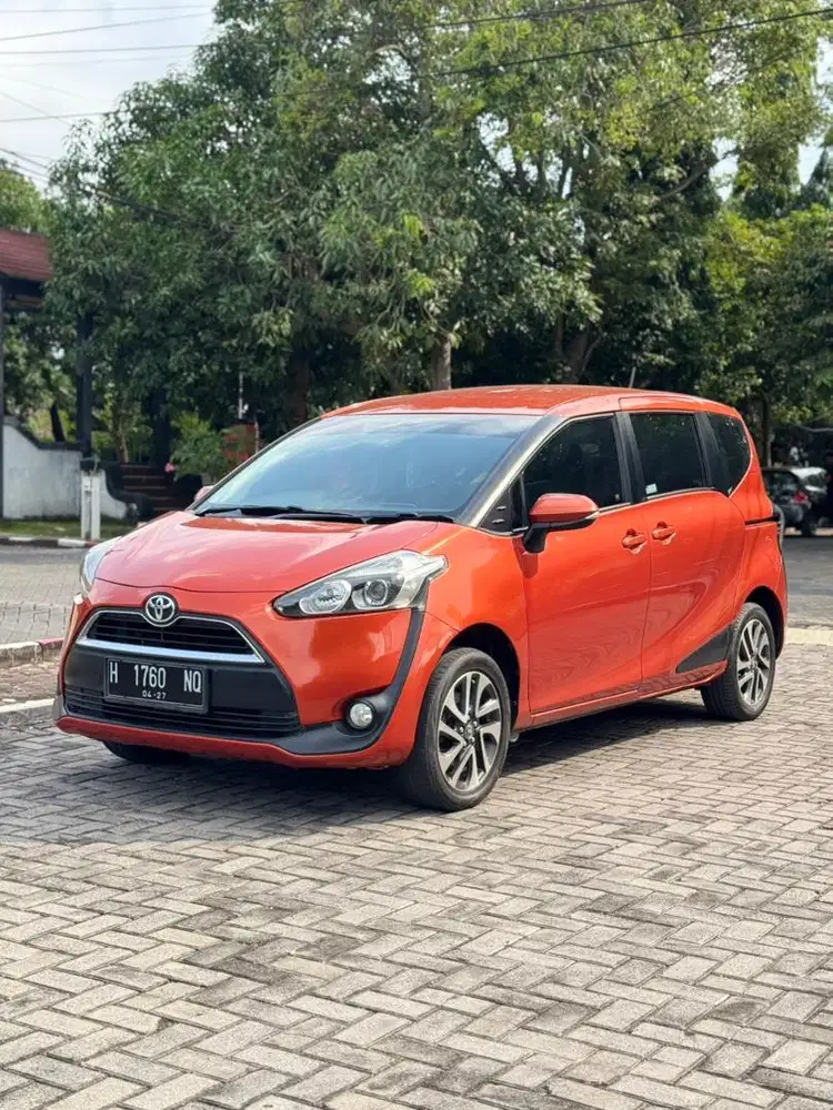 Toyota Sienta V Matic