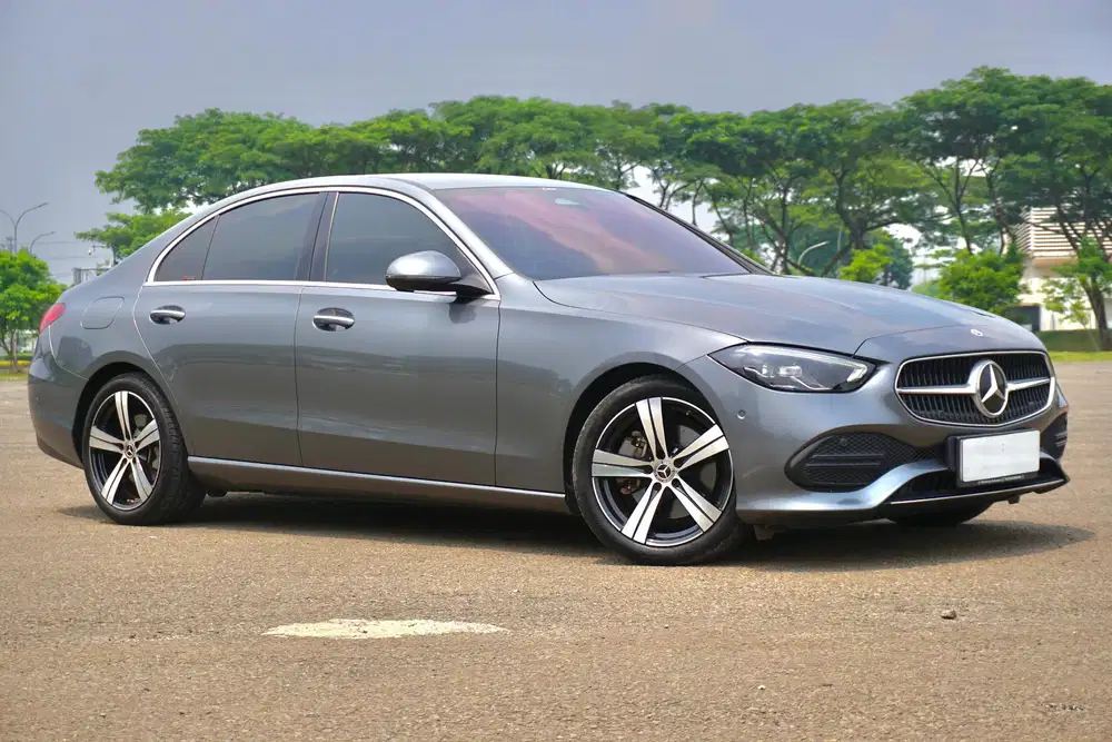 Mercedes Benz C200
W206 Avantgarde M254 EQ-Boost 2023 / 2024