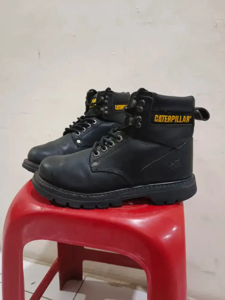 Boots Caterpillar Second Shift Size 40 ½ Sepatu Timberland Boot