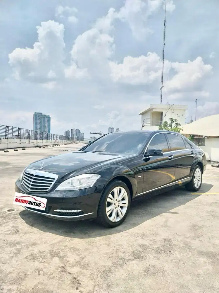 Mercedes Benz S350L Solitaire Tahun 2011 Automatic Hitam Metalik