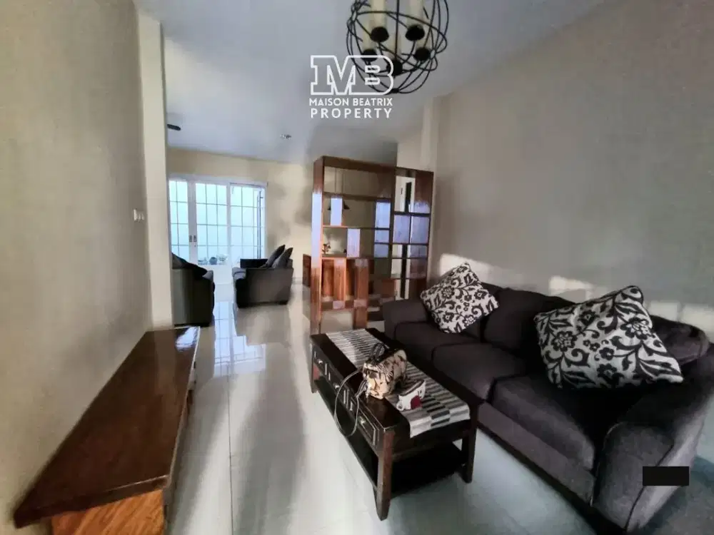 RUMAH 2Lt SIAP HUNI  STRATEGIS DI BINTARO RESIDENCE - TANGSEL