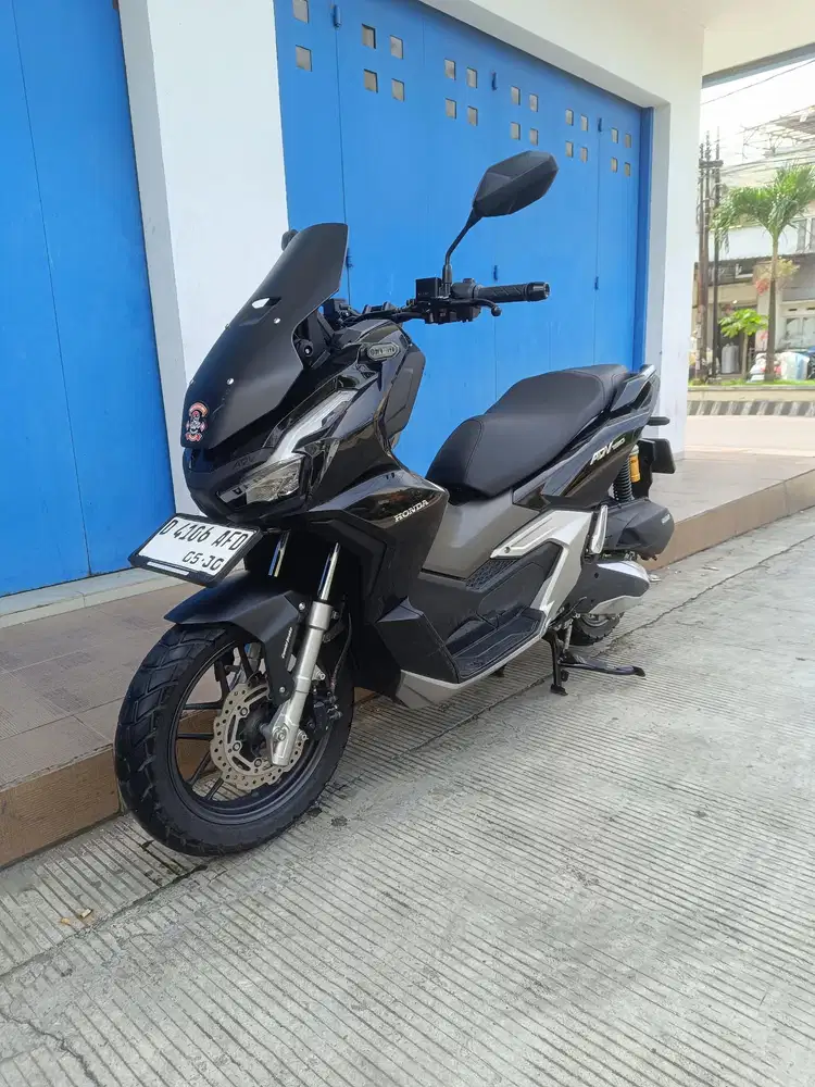 Honda adv 160 cbs 2025 mulus seperti baru