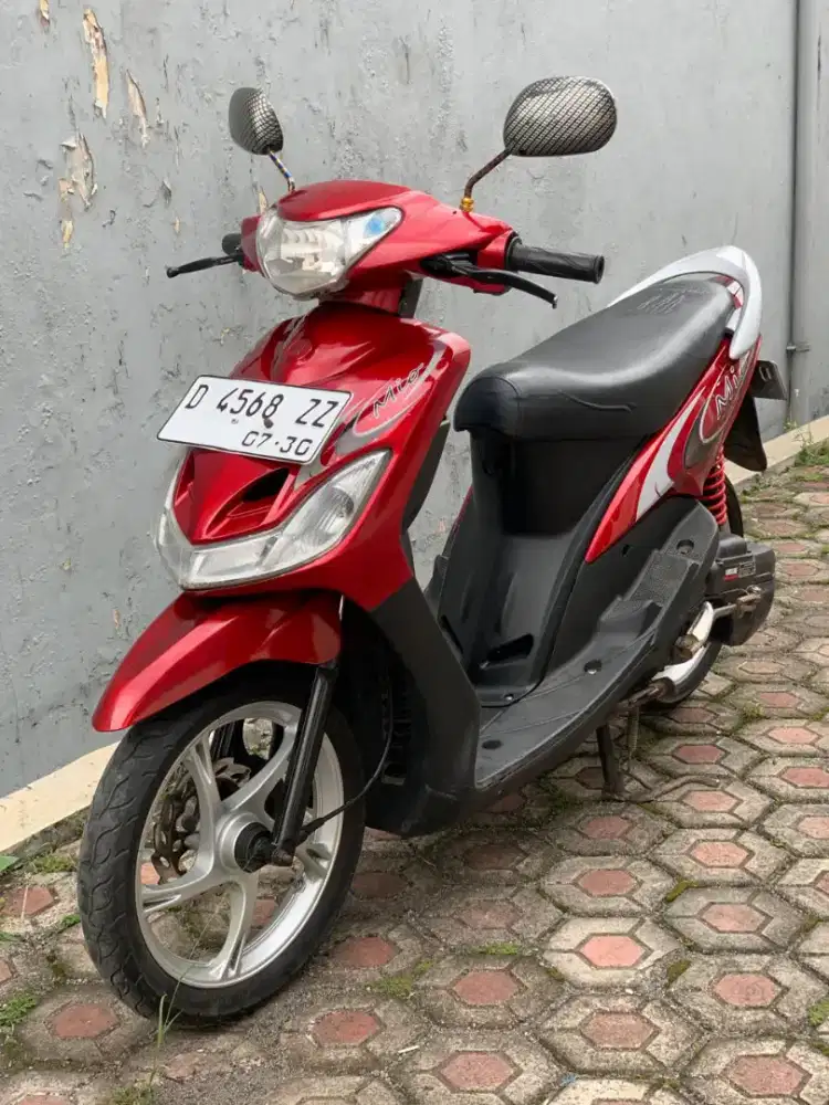 Mio smile 2010 merah