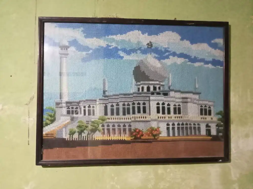 PAJANGAN DINDING KRISTIK (Masjid Istiqlal)