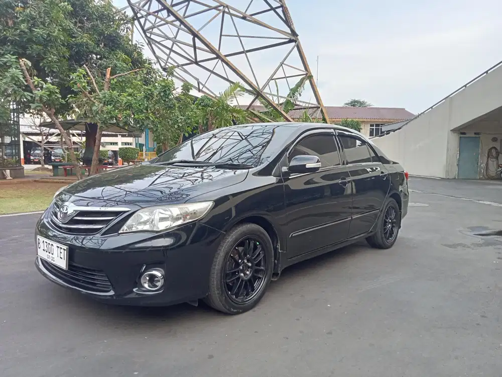 Toyota Corolla Altis 2013 Bensin
