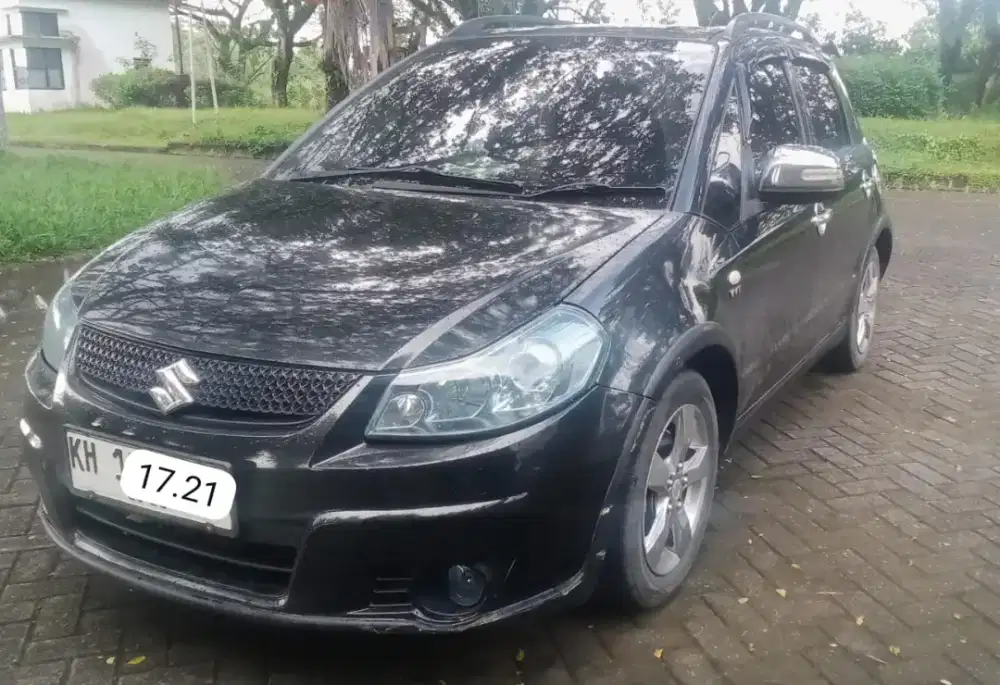 Jual cepat Mobel X.over  4x2 Manual surat lengkap hidup siap pakai