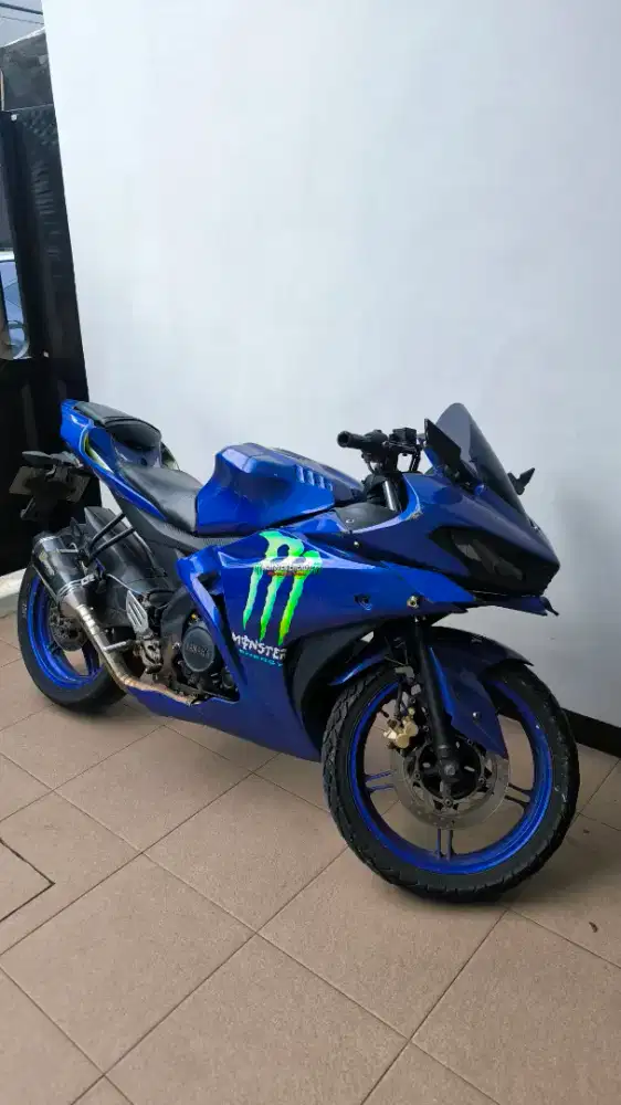 YAMAHA R15 V2 UPGRADE V3 TAHUN 2016