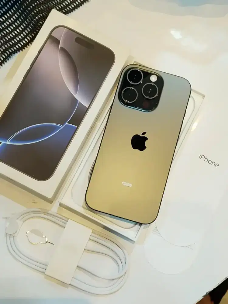 iPhone 16 Pro 256GB BlackTitanium iBox RESMI INDONESIA