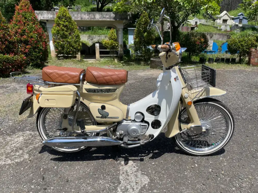 Honda Pitung C70