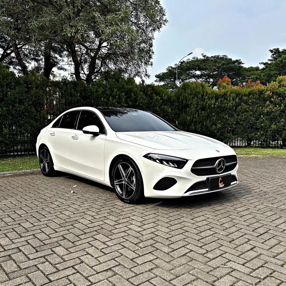 SUNROOF! BERGARANSI Mercedes A200 Sedan 2024 nik 2023 benz cla200
