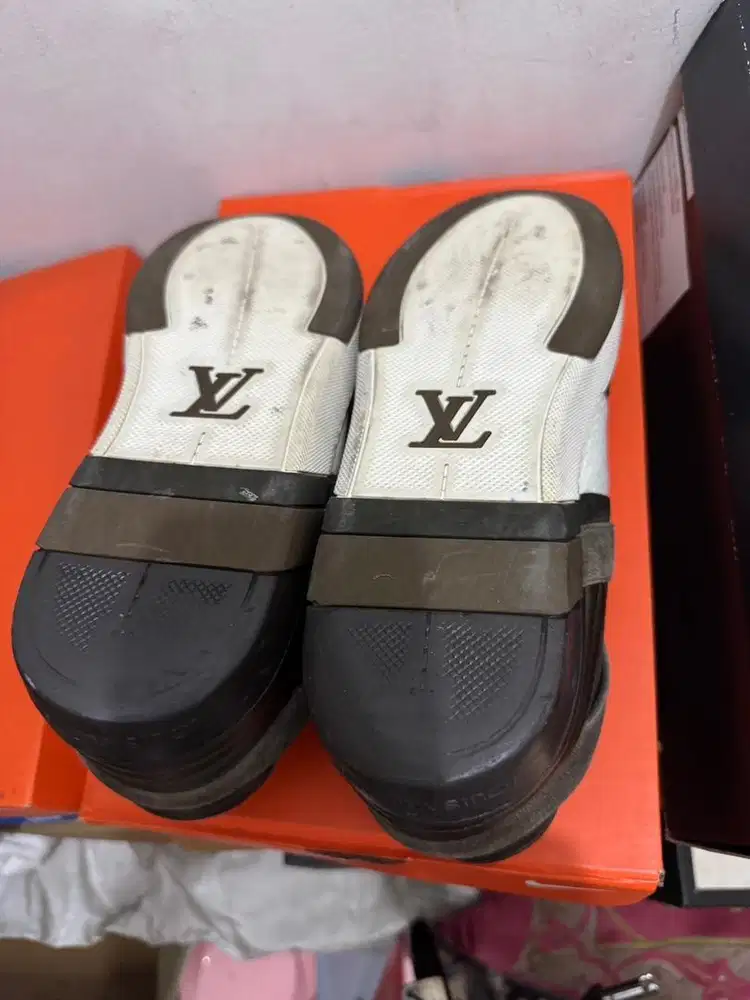 Lois Vottion authentic size 43