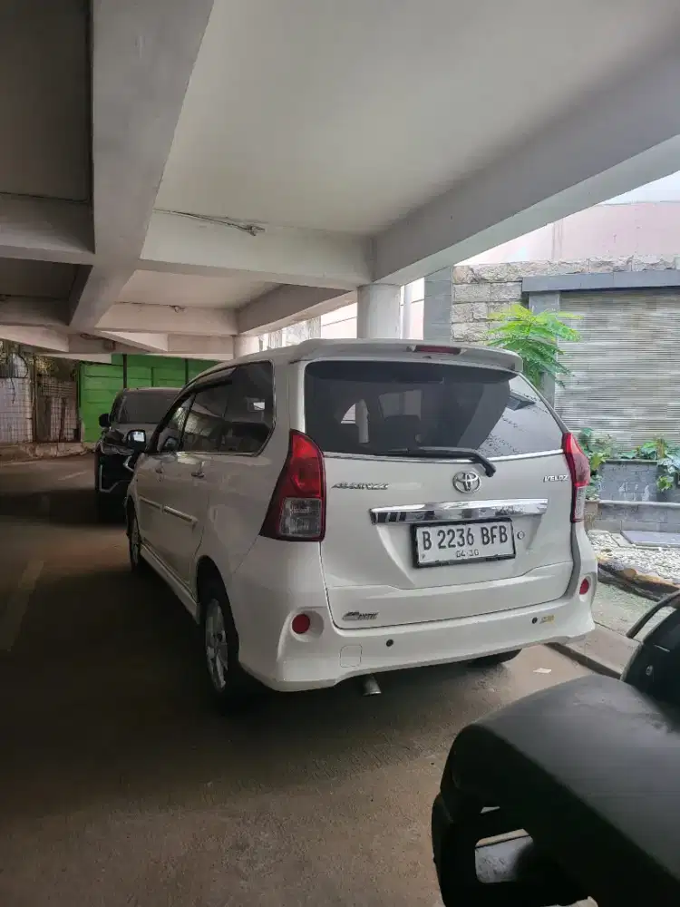 Toyota avanza velos metic tahun 2015 orsinil