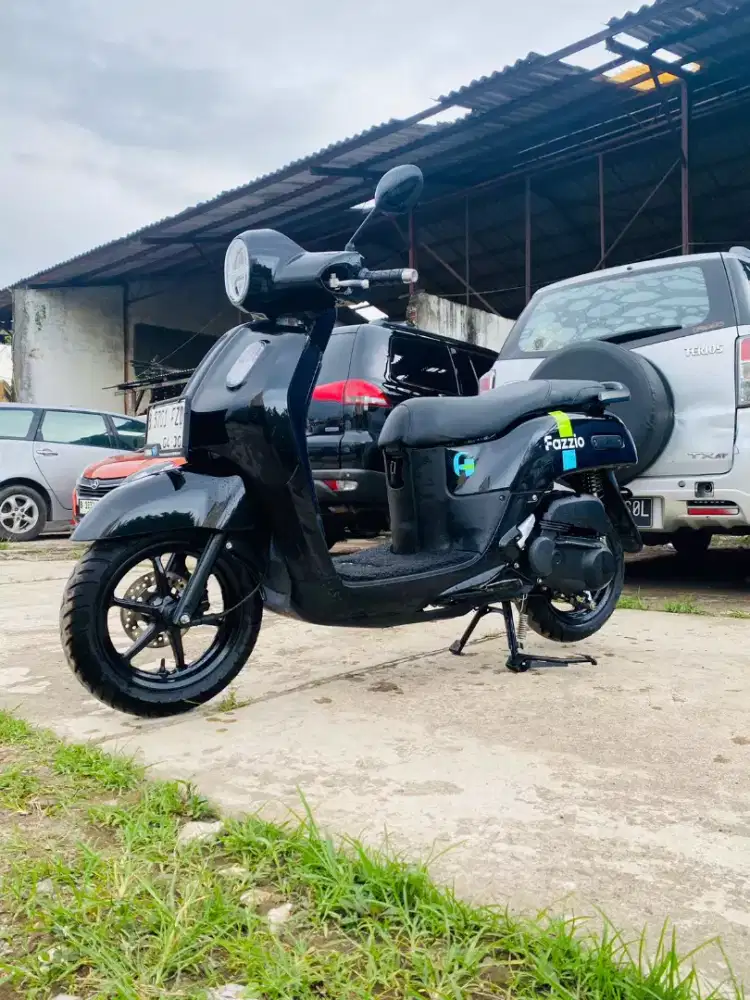 Yamaha Fazzio Fazio hybrid new th 2025 Gress like new