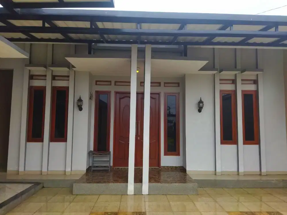 Murah! Rumah Baru Cantik siap Huni semi Furnished di Lembang Bandung