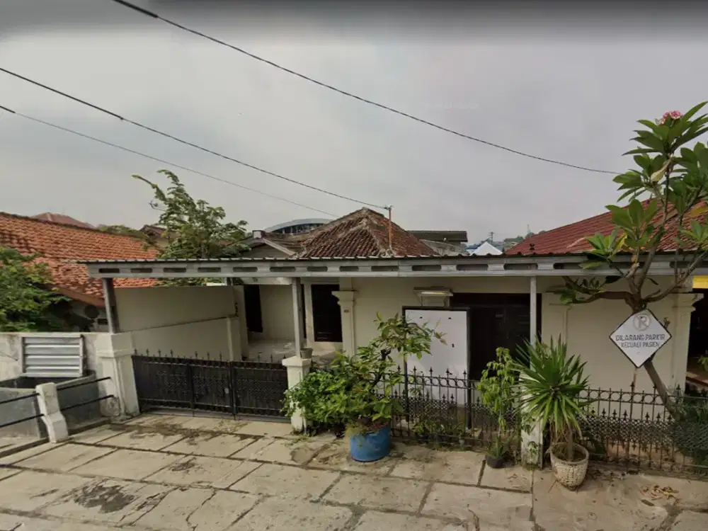 Rumah Dijual Siap Pakai Lokasi Strategis di Jl. Jambu Semarang