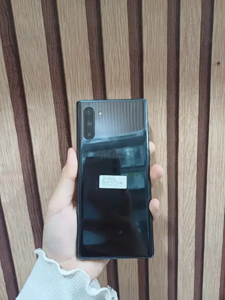 Samsung Galaxy Note 10 4G Black 8/256 NFC Shadow di layar Unit Only