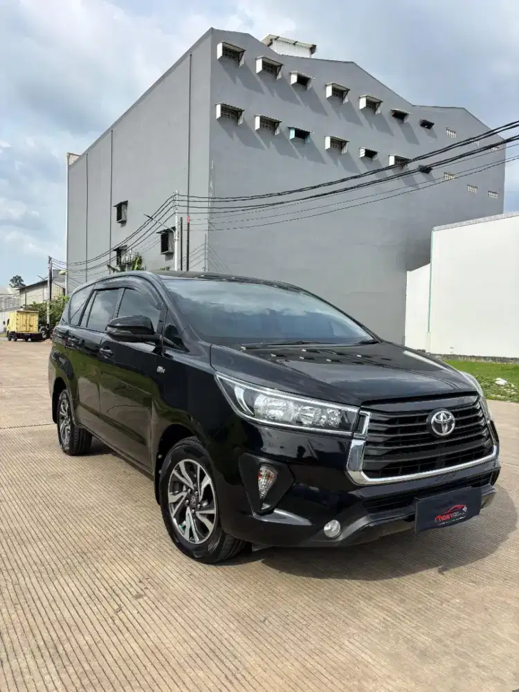 Toyota Kijang Innova Reborn G matic bensin murah bekas 2020 hitam