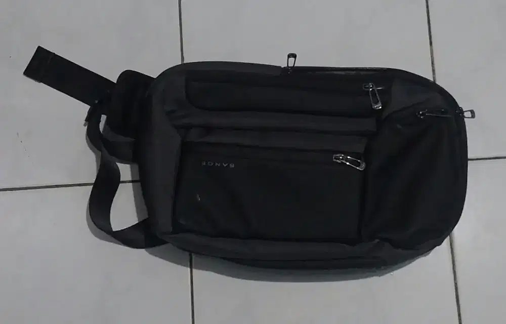 Tas Selempang Pria BANGE BG7718
