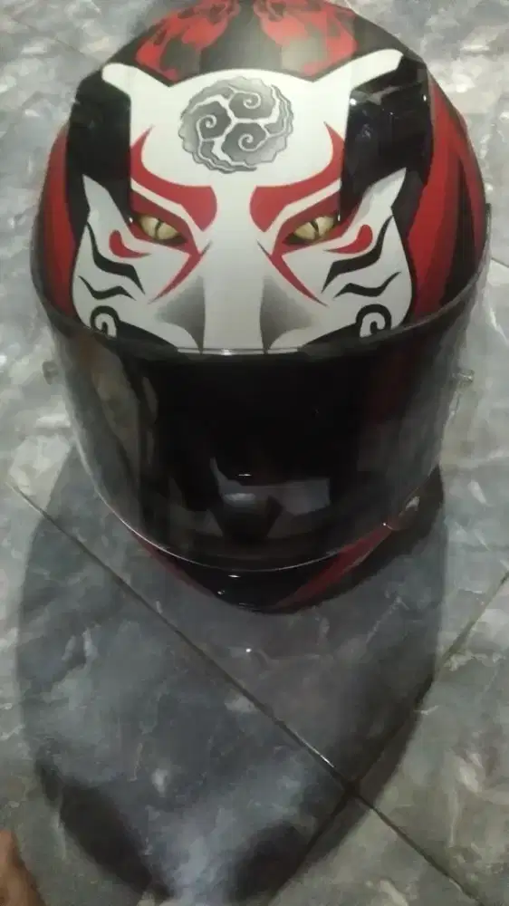 Dijual helm kyt r10