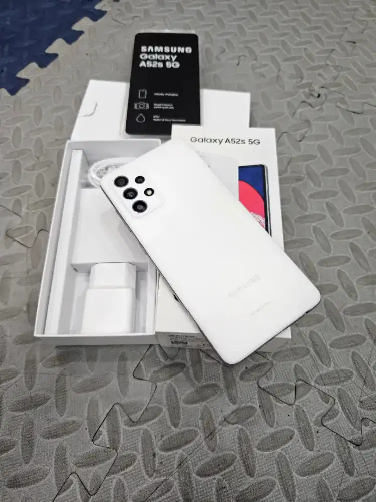 Samsung a52s 5g 8/256 resmi Indonesia jual santai aja