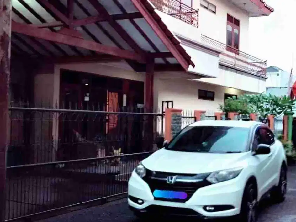 Rumah Besar Duren Sawit Jakarta