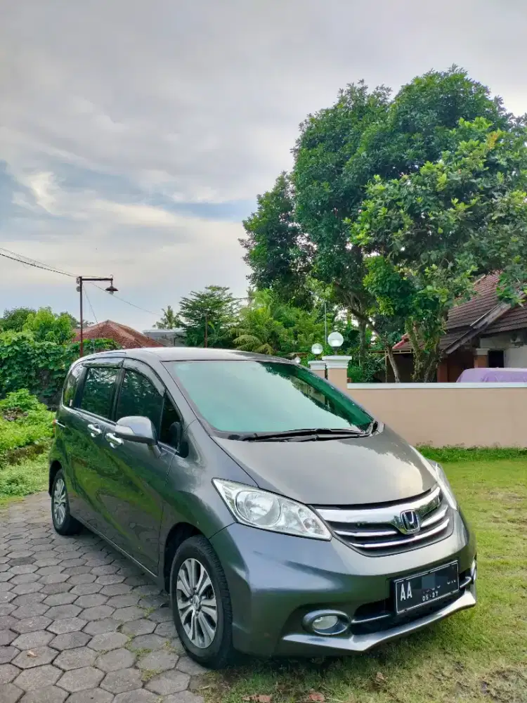 Honda Freed E psd 2012 facelift AA tangan 1 istimewa