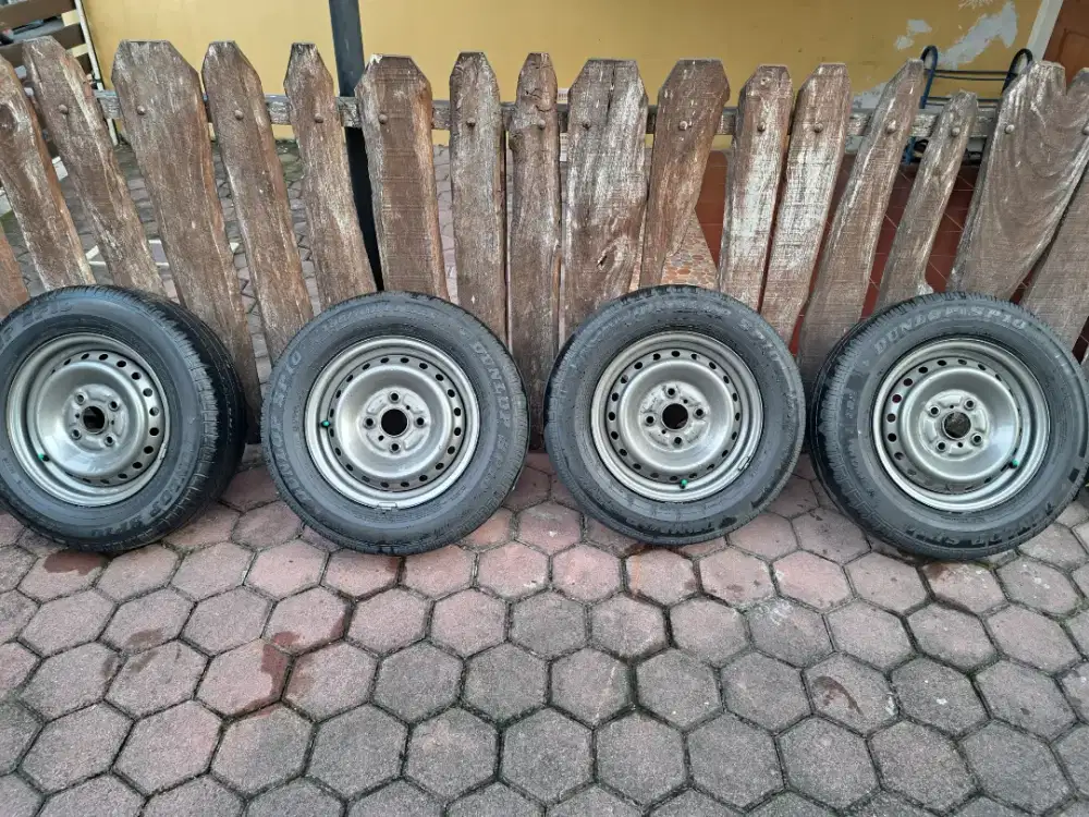 Velg R14 PCD 114 Ban 185/70