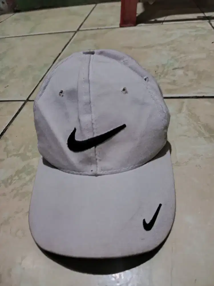 Dijual BU Topi Adidas Bekas