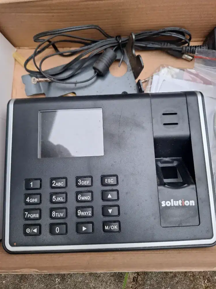 Mesin absen merk solution