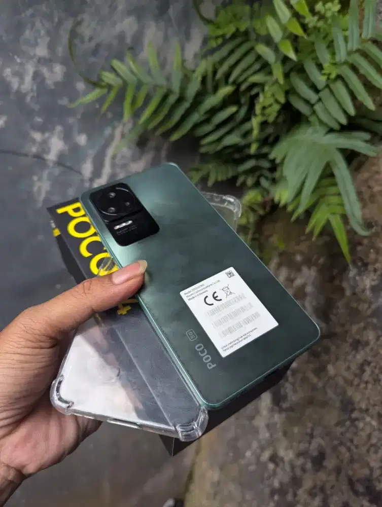 Poco F4 8/256gb fulset ory semua bawaan pabrik