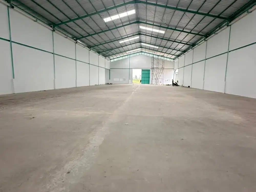 Gudang Bagus Jalan Lebar Dekat Akses Tol di Cikande Serang