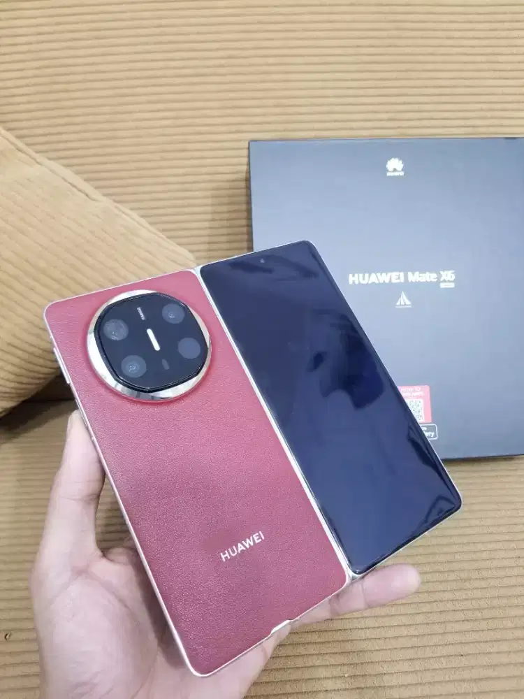 Huawei Mate X6 12/512 GB Fullset