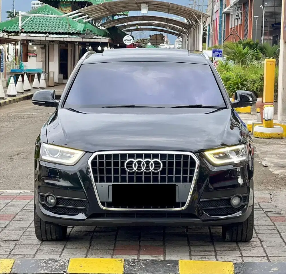 Audi Q3 Quattro Panoramic 2.0 Turbo 2013 Garansi 1 Tahun