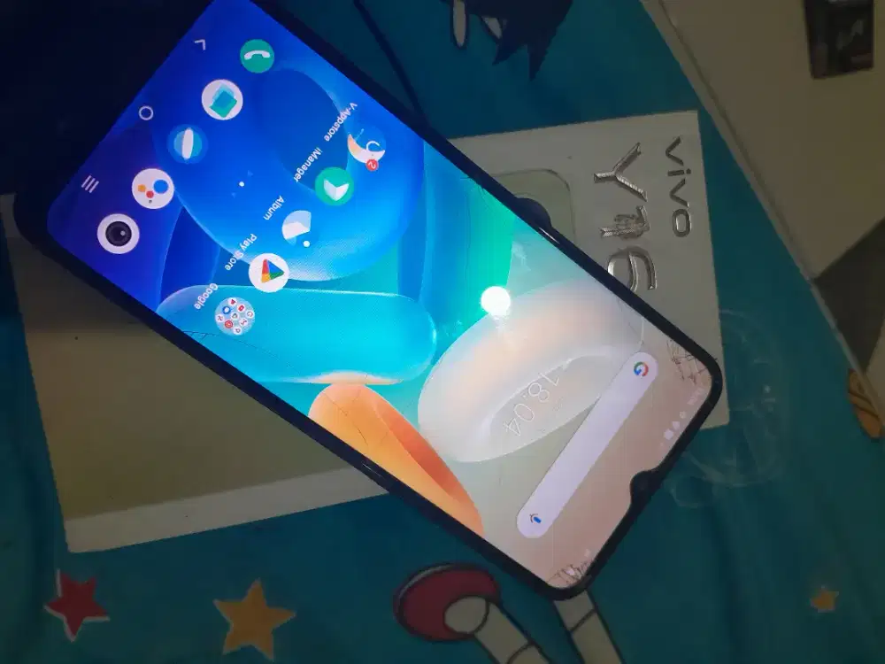 Vivo y16 3/32..700..lok cibinong...minus gda casan