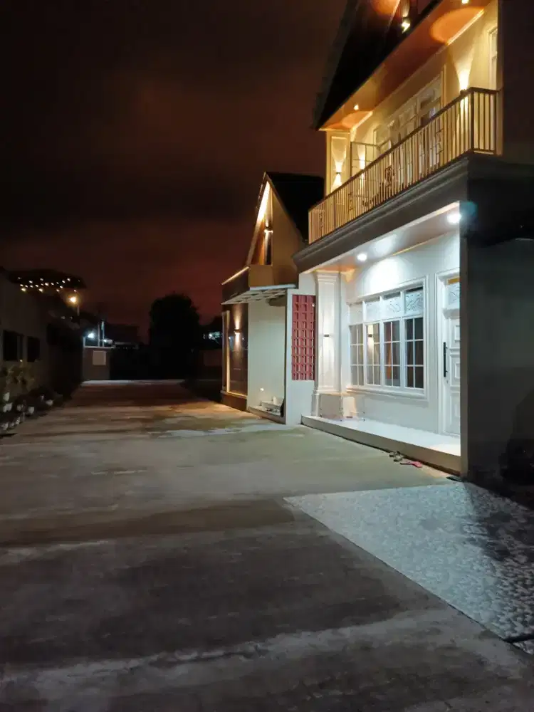 Di jual villa cantik dikaki bukit jalan besar rumah besar dan luas