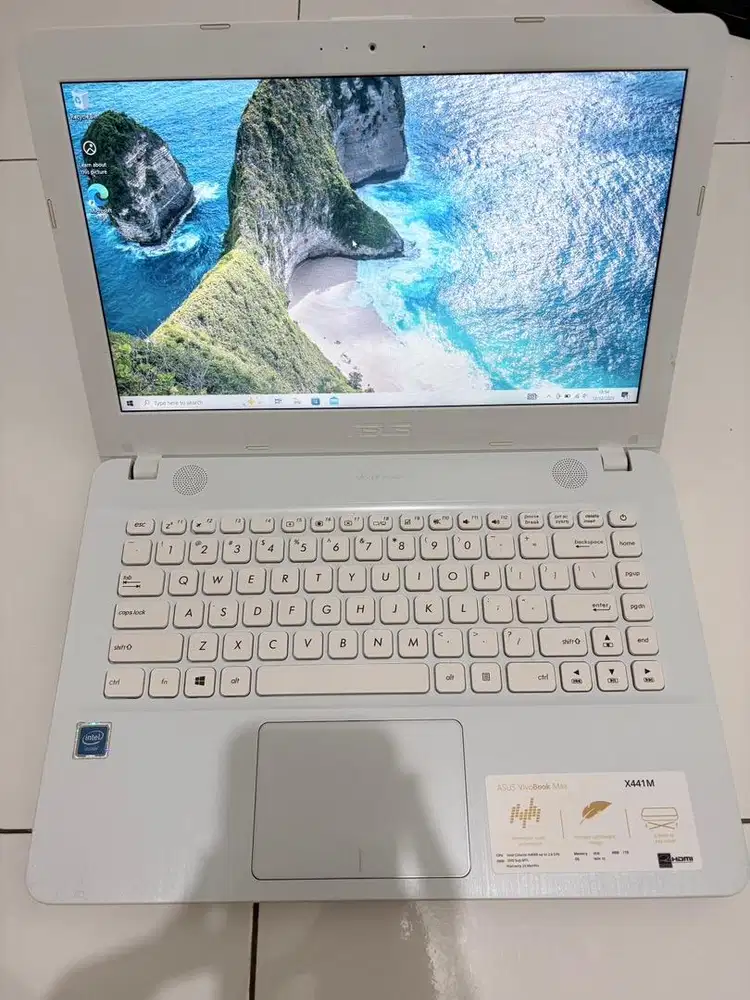 Laptop ASUS X441M