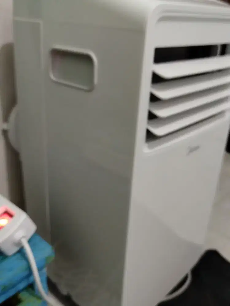 Ac midea portabel